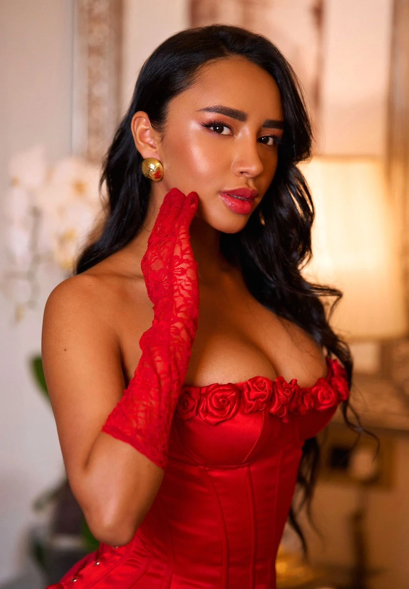 Amena escort à Dubaï