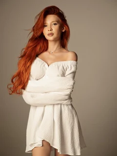 Sabina escort à Dubaï